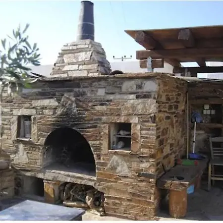 A For 3 Guests With Kitchen 아파트 이오스 코라